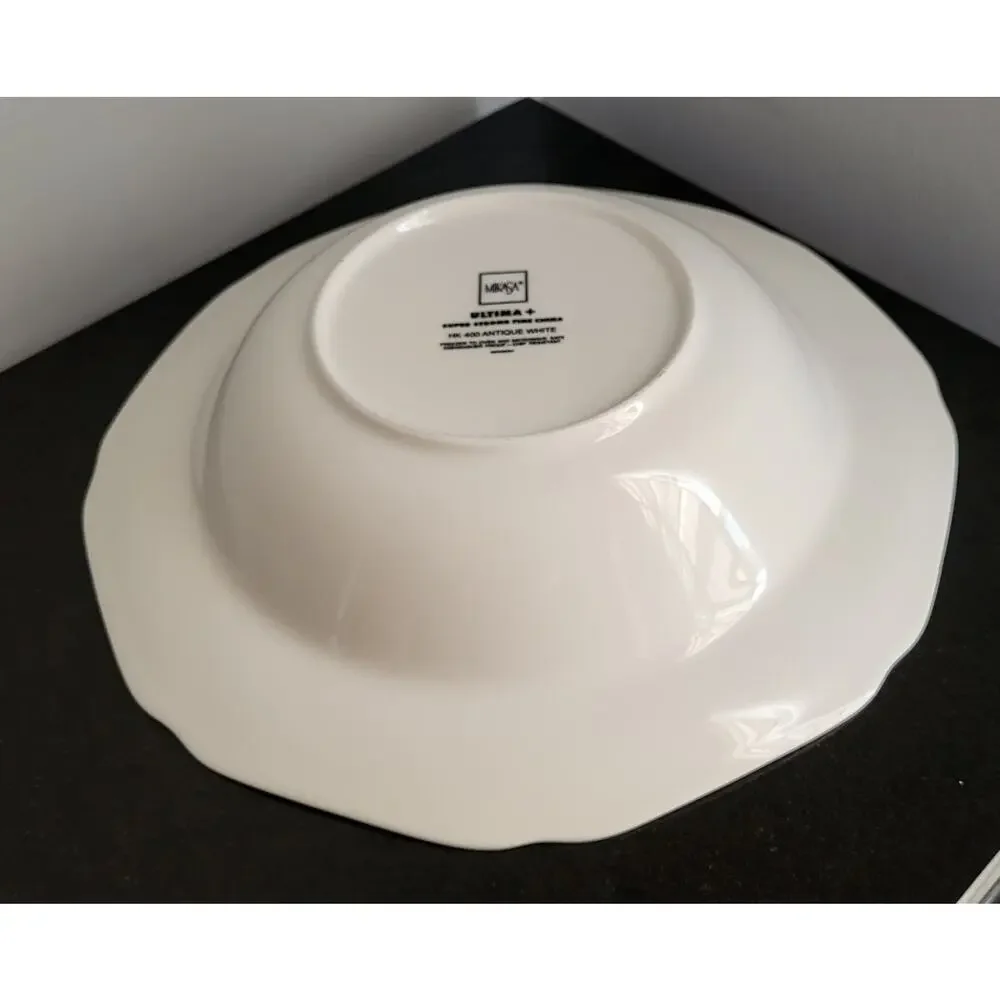 Mikasa Ultima + Super Strong Fine China HK 400 Antique White Vegetable Bowl